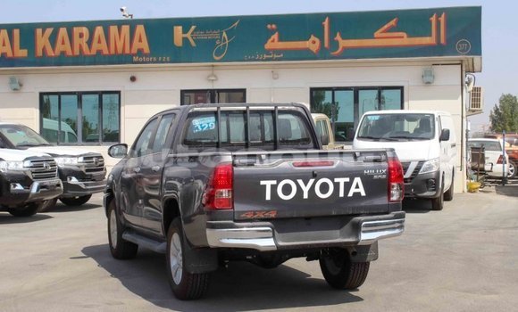 Buy Import Toyota Hilux Other Car in Import - Dubai in Iles Buy Import Toyota Hilux Other Car in Import - Dubai in Iles