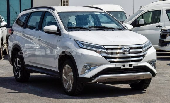 Buy Import Toyota Rush White Car in Import - Dubai in Iles Buy Import Toyota Rush White Car in Import - Dubai in Iles