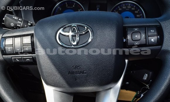 Buy Import Toyota Hilux Other Car in Import - Dubai in Iles Buy Import Toyota Hilux Other Car in Import - Dubai in Iles