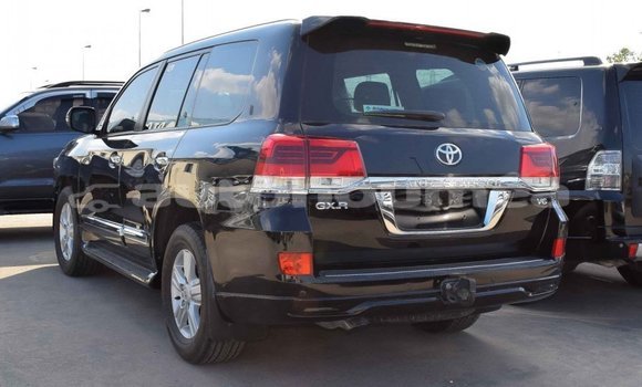 Acheter Import Voiture Toyota Land Cruiser Noir à Import - Dubai, Iles Acheter Import Voiture Toyota Land Cruiser Noir à Import - Dubai, Iles