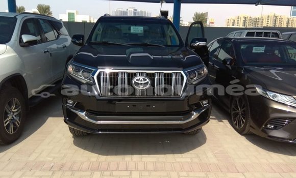 Acheter Import Voiture Toyota Prado Noir à Import - Dubai, Iles Acheter Import Voiture Toyota Prado Noir à Import - Dubai, Iles