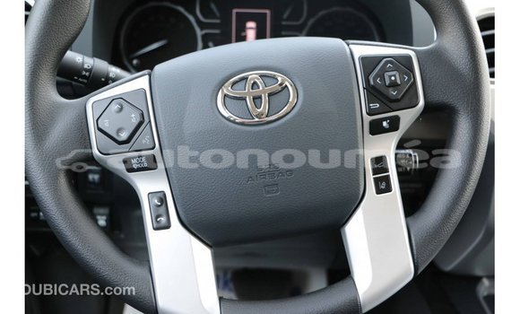 Acheter Import Voiture Toyota Tundra Blanc à Import - Dubai, Iles Acheter Import Voiture Toyota Tundra Blanc à Import - Dubai, Iles