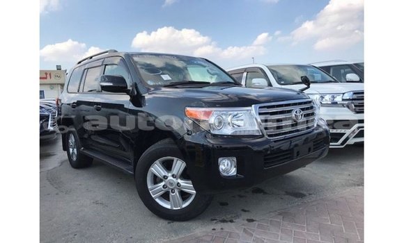Acheter Import Voiture Toyota Land Cruiser Noir à Import - Dubai, Iles Acheter Import Voiture Toyota Land Cruiser Noir à Import - Dubai, Iles