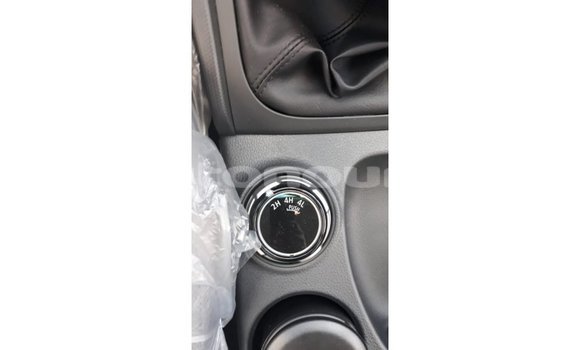 Buy Import Mitsubishi L200 White Car in Import - Dubai in Iles Buy Import Mitsubishi L200 White Car in Import - Dubai in Iles