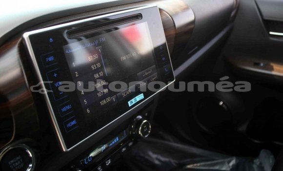 Buy Import Toyota Hilux Other Car in Import - Dubai in Iles Buy Import Toyota Hilux Other Car in Import - Dubai in Iles