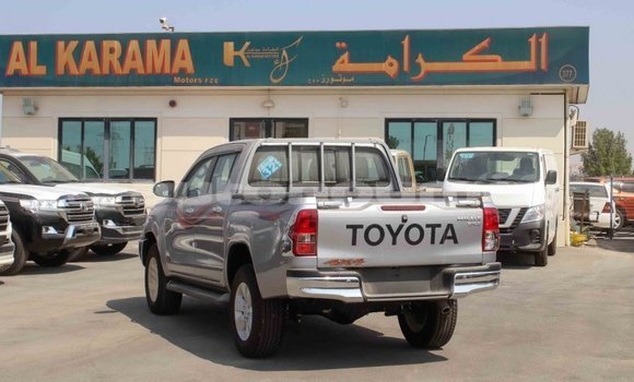 Buy Import Toyota Hilux Other Car in Import - Dubai in Iles Buy Import Toyota Hilux Other Car in Import - Dubai in Iles