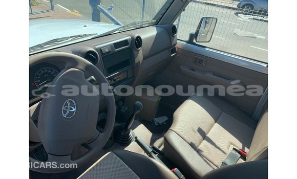 Buy Import Mitsubishi i White Car in Import - Dubai in Iles Buy Import Mitsubishi i White Car in Import - Dubai in Iles