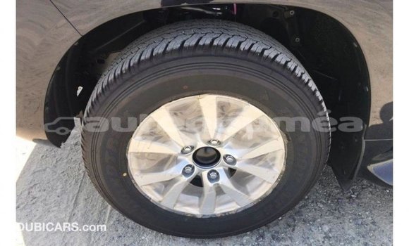 Acheter Import Voiture Toyota Land Cruiser Noir à Import - Dubai, Iles Acheter Import Voiture Toyota Land Cruiser Noir à Import - Dubai, Iles