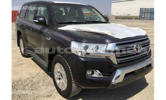 Acheter Import Voiture Toyota Land Cruiser Noir à Import - Dubai, Iles Acheter Import Voiture Toyota Land Cruiser Noir à Import - Dubai, Iles