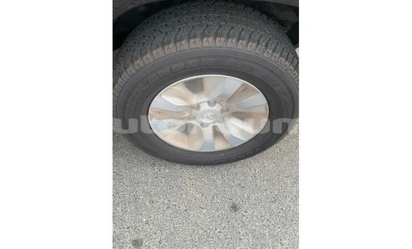 Buy Import Toyota Hilux Black Car in Import - Dubai in Iles Buy Import Toyota Hilux Black Car in Import - Dubai in Iles