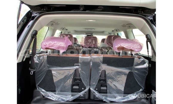 Acheter Import Voiture Toyota Land Cruiser Noir à Import - Dubai, Iles Acheter Import Voiture Toyota Land Cruiser Noir à Import - Dubai, Iles