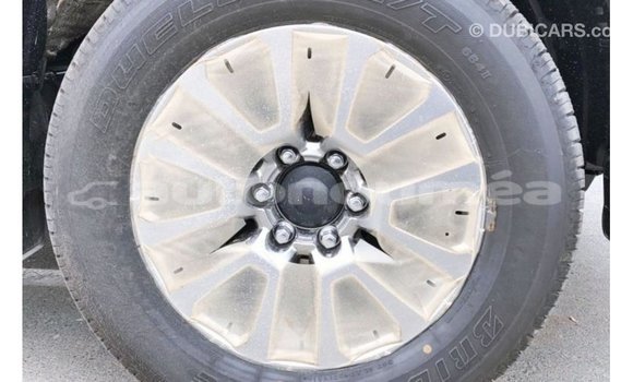 Acheter Import Voiture Toyota Prado Noir à Import - Dubai, Iles Acheter Import Voiture Toyota Prado Noir à Import - Dubai, Iles