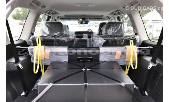 Acheter Import Voiture Toyota Prado Noir à Import - Dubai, Iles Acheter Import Voiture Toyota Prado Noir à Import - Dubai, Iles