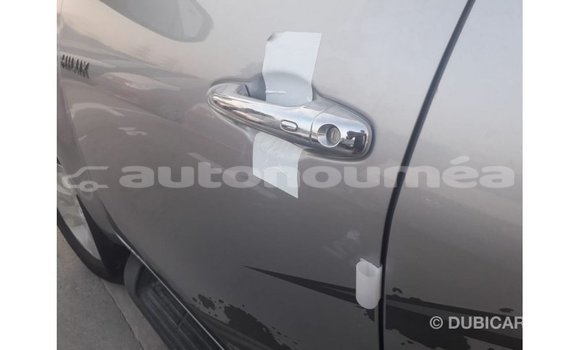 Acheter Import Voiture Toyota Hilux Autre à Import - Dubai, Iles Acheter Import Voiture Toyota Hilux Autre à Import - Dubai, Iles