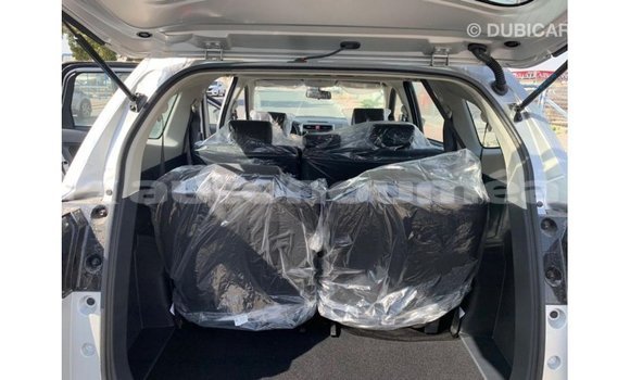 Acheter Import Voiture Toyota Rush Autre à Import - Dubai, Iles Acheter Import Voiture Toyota Rush Autre à Import - Dubai, Iles