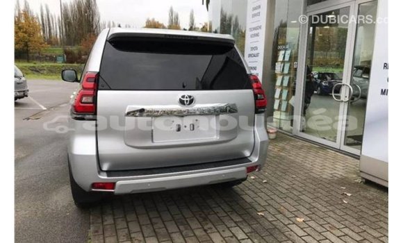 Buy Import Toyota Prado Other Car in Import - Dubai in Iles Buy Import Toyota Prado Other Car in Import - Dubai in Iles