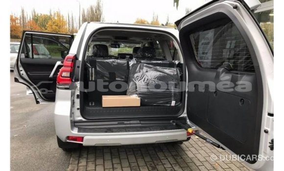 Buy Import Toyota Prado Other Car in Import - Dubai in Iles Buy Import Toyota Prado Other Car in Import - Dubai in Iles