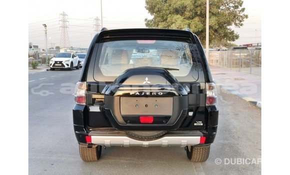 Buy Import Mitsubishi Pajero Black Car in Import - Dubai in Iles Buy Import Mitsubishi Pajero Black Car in Import - Dubai in Iles