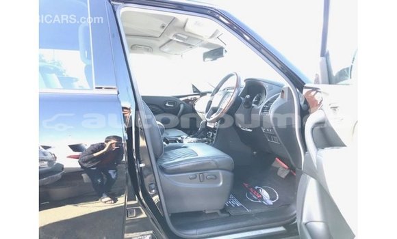 Acheter Import Voiture Infiniti Q Noir à Import - Dubai, Iles Acheter Import Voiture Infiniti Q Noir à Import - Dubai, Iles