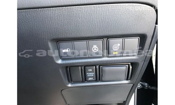 Acheter Import Voiture Infiniti Q Noir à Import - Dubai, Iles Acheter Import Voiture Infiniti Q Noir à Import - Dubai, Iles