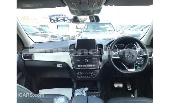 Acheter Import Voiture Mercedes-Benz 250 Autre à Import - Dubai, Iles Acheter Import Voiture Mercedes-Benz 250 Autre à Import - Dubai, Iles