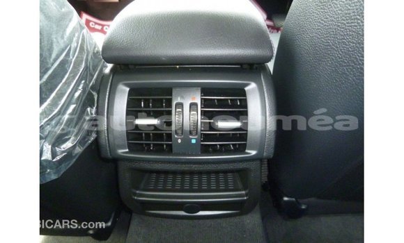 Acheter Import Voiture BMW X3 Rouge à Import - Dubai, Iles Acheter Import Voiture BMW X3 Rouge à Import - Dubai, Iles