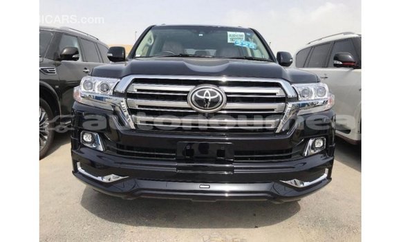 Acheter Import Voiture Toyota Land Cruiser Noir à Import - Dubai, Iles Acheter Import Voiture Toyota Land Cruiser Noir à Import - Dubai, Iles
