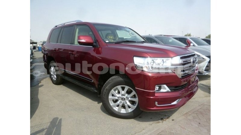Big with watermark toyota land cruiser iles import dubai 2756