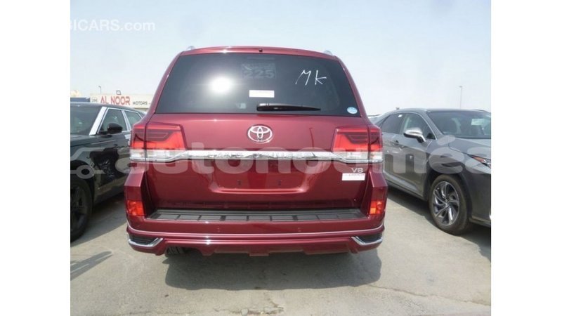 Big with watermark toyota land cruiser iles import dubai 2756