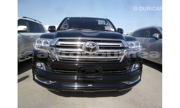 Acheter Import Voiture Toyota Land Cruiser Noir à Import - Dubai, Iles Acheter Import Voiture Toyota Land Cruiser Noir à Import - Dubai, Iles