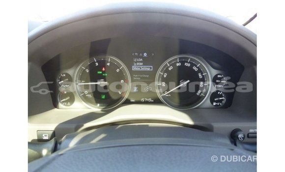 Acheter Import Voiture Toyota Land Cruiser Noir à Import - Dubai, Iles Acheter Import Voiture Toyota Land Cruiser Noir à Import - Dubai, Iles