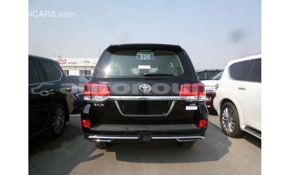 Acheter Import Voiture Toyota Land Cruiser Noir à Import - Dubai, Iles Acheter Import Voiture Toyota Land Cruiser Noir à Import - Dubai, Iles