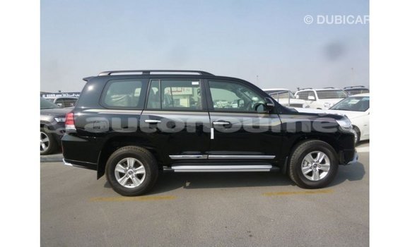 Acheter Import Voiture Toyota Land Cruiser Noir à Import - Dubai, Iles Acheter Import Voiture Toyota Land Cruiser Noir à Import - Dubai, Iles