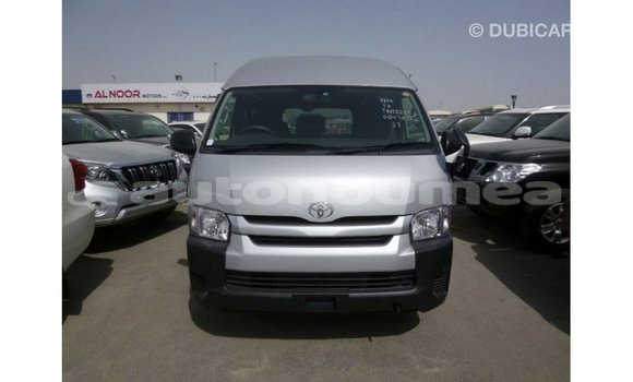 Acheter Import Voiture Toyota Hiace Autre à Import - Dubai, Iles Acheter Import Voiture Toyota Hiace Autre à Import - Dubai, Iles