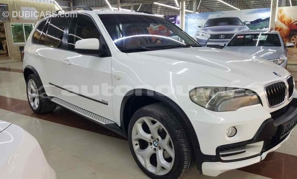 Buy Import BMW X5 White Car in Import - Dubai in Iles Buy Import BMW X5 White Car in Import - Dubai in Iles