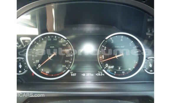 Acheter Import Voiture BMW X6 Noir à Import - Dubai, Iles Acheter Import Voiture BMW X6 Noir à Import - Dubai, Iles