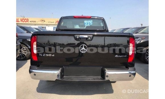 Acheter Import Voiture Mercedes-Benz 250 Noir à Import - Dubai, Iles Acheter Import Voiture Mercedes-Benz 250 Noir à Import - Dubai, Iles