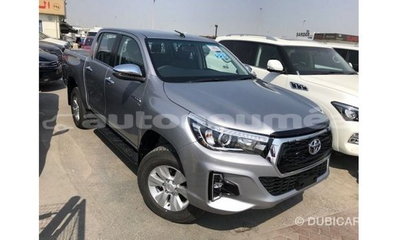 Acheter Import Voiture Toyota Hilux Autre à Import - Dubai, Iles Acheter Import Voiture Toyota Hilux Autre à Import - Dubai, Iles