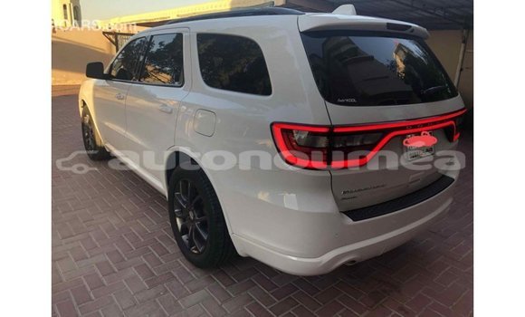Buy Import Dodge Durango White Car in Import - Dubai in Iles Buy Import Dodge Durango White Car in Import - Dubai in Iles