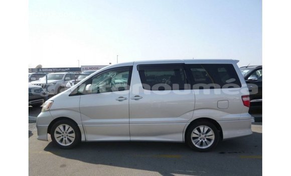 Acheter Import Voiture Toyota Alphard Autre à Import - Dubai, Iles Acheter Import Voiture Toyota Alphard Autre à Import - Dubai, Iles