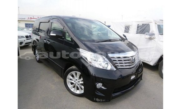 Acheter Import Voiture Toyota Alphard Noir à Import - Dubai, Iles Acheter Import Voiture Toyota Alphard Noir à Import - Dubai, Iles