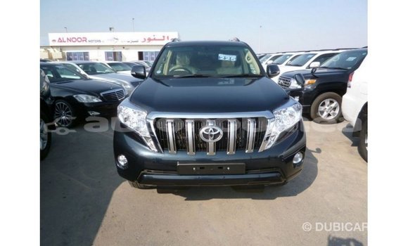Acheter Import Voiture Toyota Prado Bleu à Import - Dubai, Iles Acheter Import Voiture Toyota Prado Bleu à Import - Dubai, Iles
