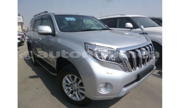 Acheter Import Voiture Toyota Prado Autre à Import - Dubai, Iles Acheter Import Voiture Toyota Prado Autre à Import - Dubai, Iles