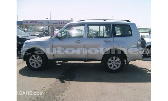 Acheter Import Voiture Mitsubishi Pajero Autre à Import - Dubai, Iles Acheter Import Voiture Mitsubishi Pajero Autre à Import - Dubai, Iles
