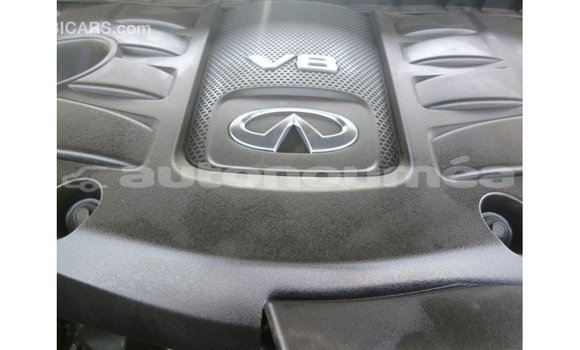Acheter Import Voiture Infiniti Q Blanc à Import - Dubai, Iles Acheter Import Voiture Infiniti Q Blanc à Import - Dubai, Iles