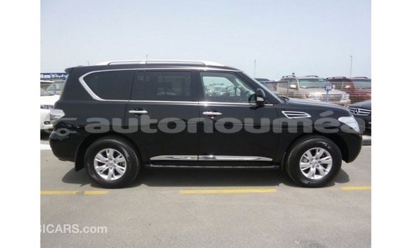 Acheter Import Voiture Nissan Patrol Noir à Import - Dubai, Iles Acheter Import Voiture Nissan Patrol Noir à Import - Dubai, Iles