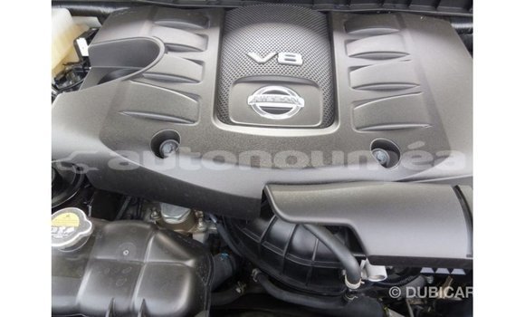 Acheter Import Voiture Nissan Patrol Blanc à Import - Dubai, Iles Acheter Import Voiture Nissan Patrol Blanc à Import - Dubai, Iles