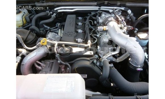 Acheter Import Voiture Toyota Prado Marron à Import - Dubai, Iles Acheter Import Voiture Toyota Prado Marron à Import - Dubai, Iles