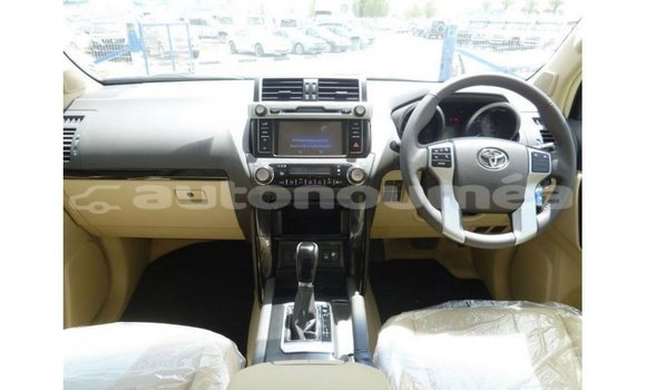 Acheter Import Voiture Toyota Prado Autre à Import - Dubai, Iles Acheter Import Voiture Toyota Prado Autre à Import - Dubai, Iles