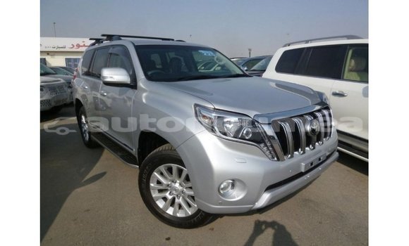 Acheter Import Voiture Toyota Prado Autre à Import - Dubai, Iles Acheter Import Voiture Toyota Prado Autre à Import - Dubai, Iles